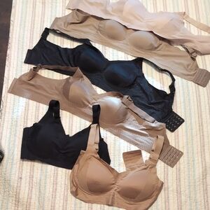 Seamless Comfort Bras - Black and Tan